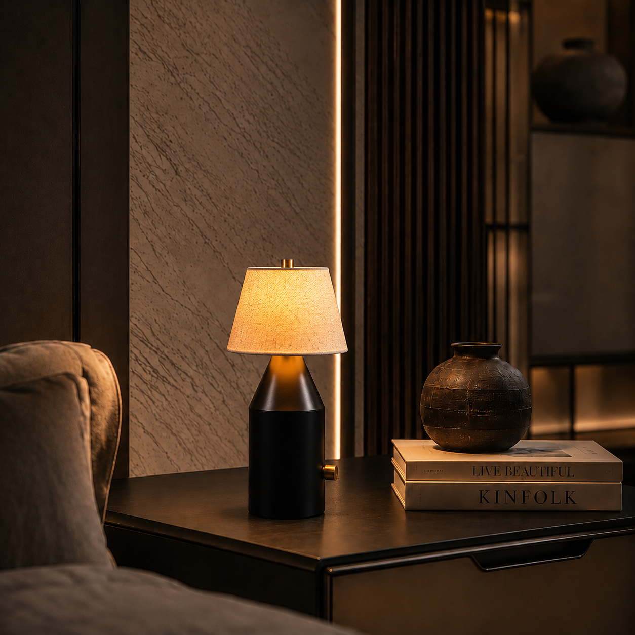 Phanora Walnut